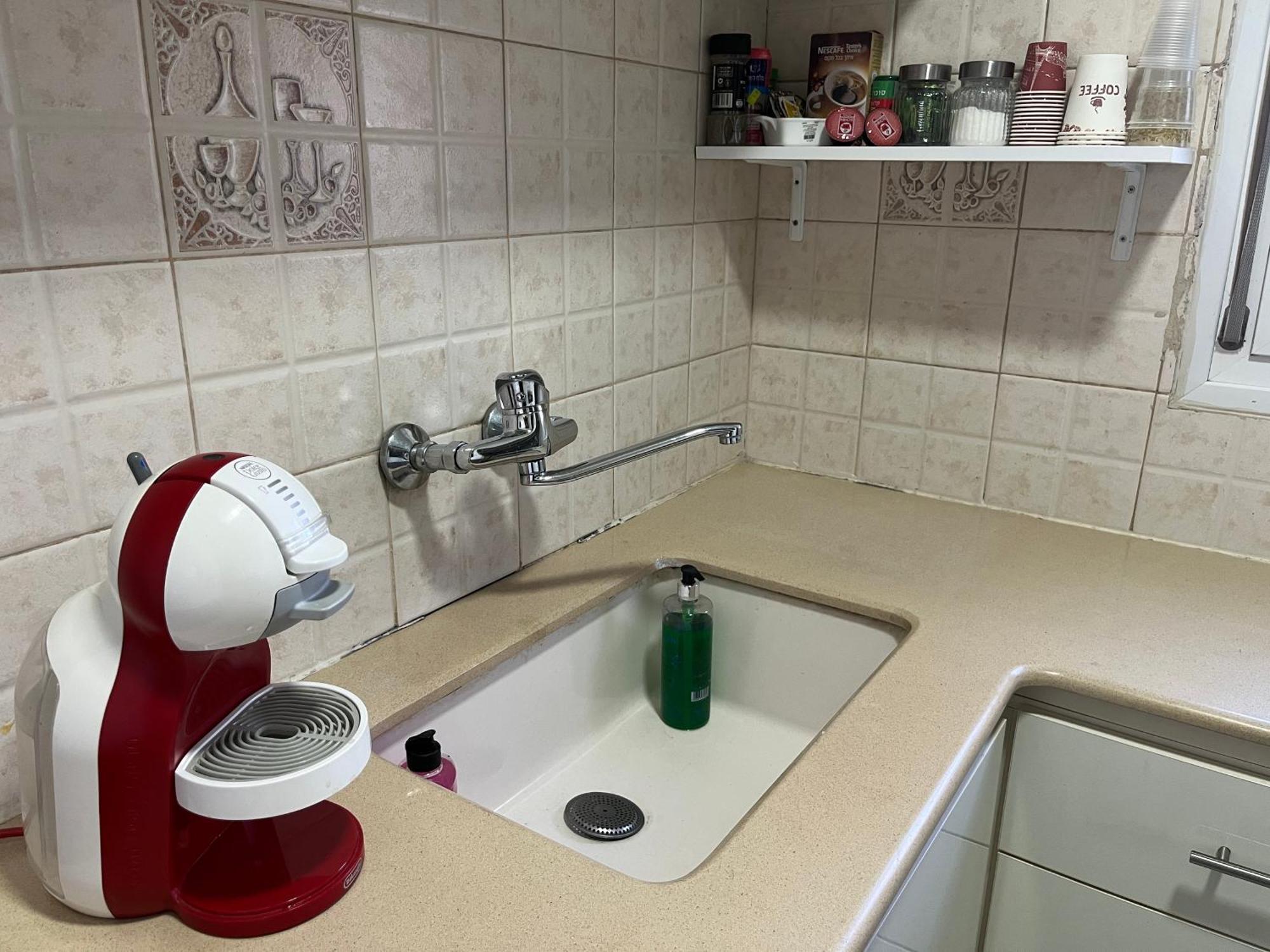 אירוח על הים Appartement Haifa Buitenkant foto